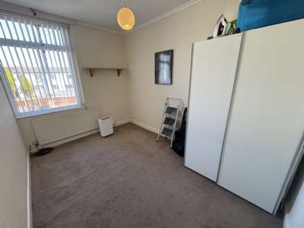 Denton Lane, Chadderton, Image 13