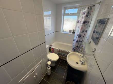 Denton Lane, Chadderton, Image 15