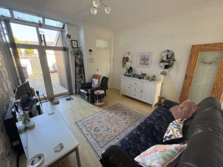 Denton Lane, Chadderton, Image 6