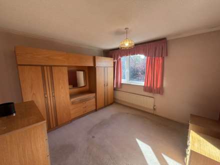 18 Tavistock Drive, Chadderton, Oldham, OL9 0RQ, Image 13