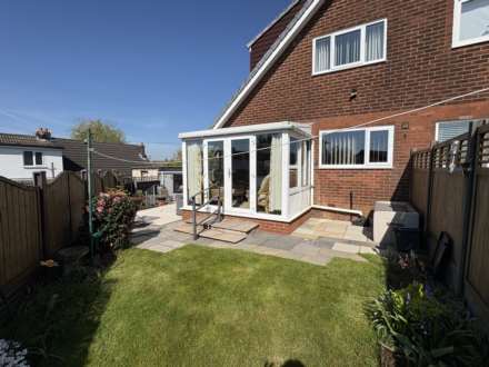 Cotswold Drive, Royton, Image 21