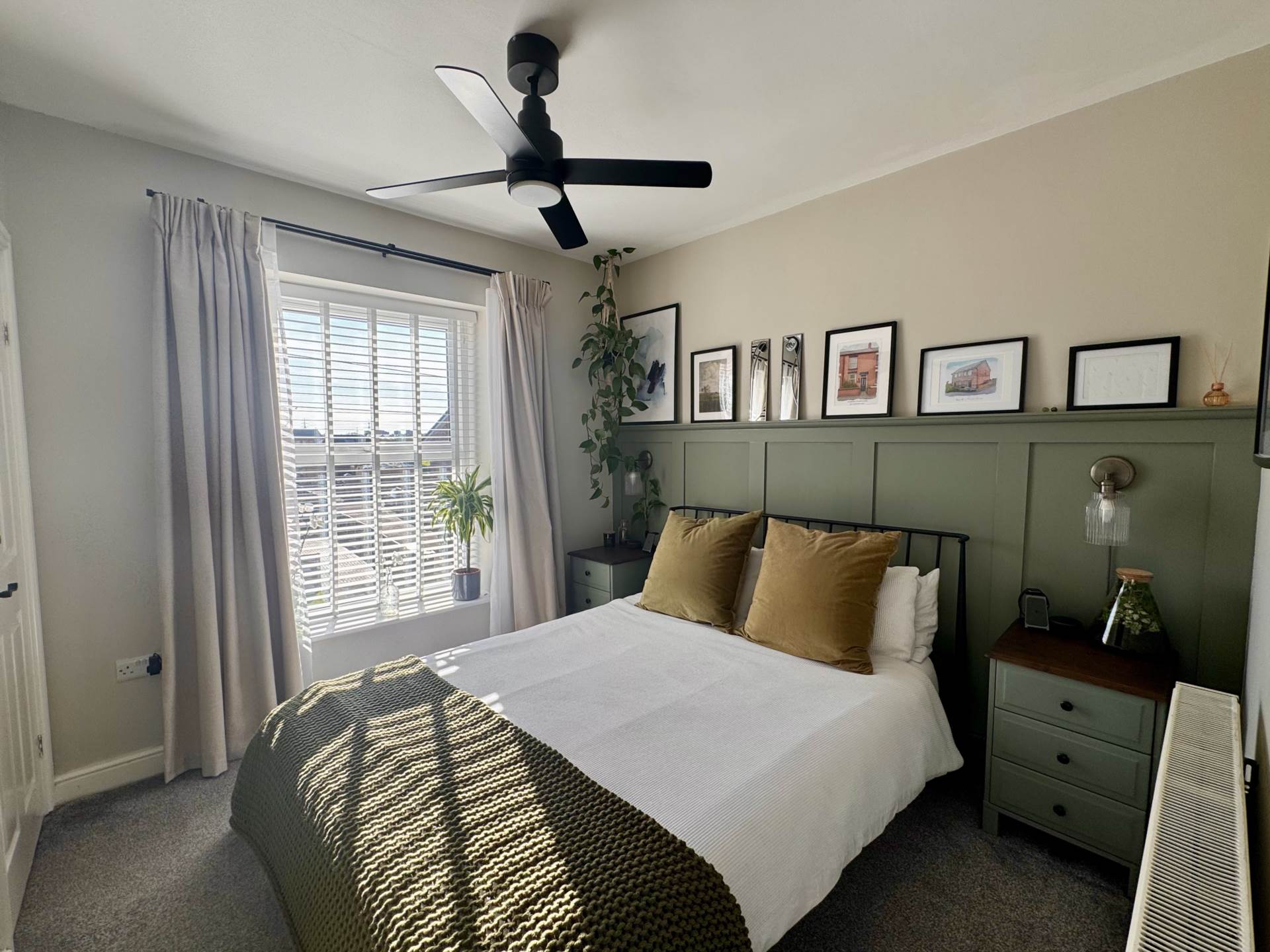 Foxdenton Lane, Oldham, Image 15