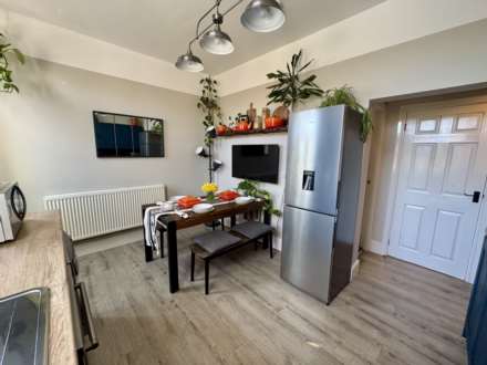 Foxdenton Lane, Oldham, Image 9