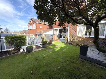 11 Partridge Way, Oldham,OL9 0NS, Image 34