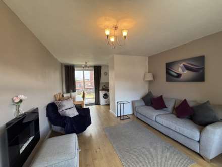 15 Fourth Avenue, Oldham, OL9 8PG, Image 6