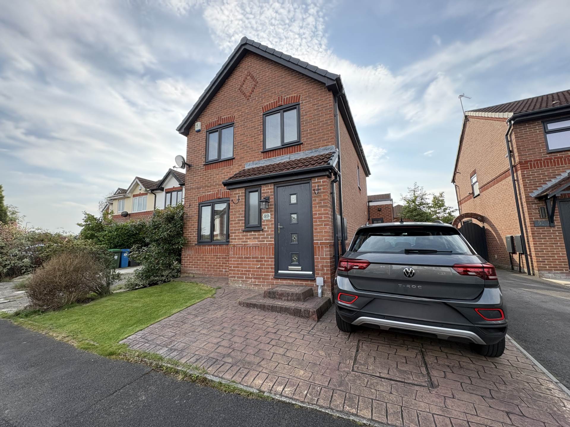 89 Cairnwell Road, Chadderton, Oldham, OL9 0NF, Image 1