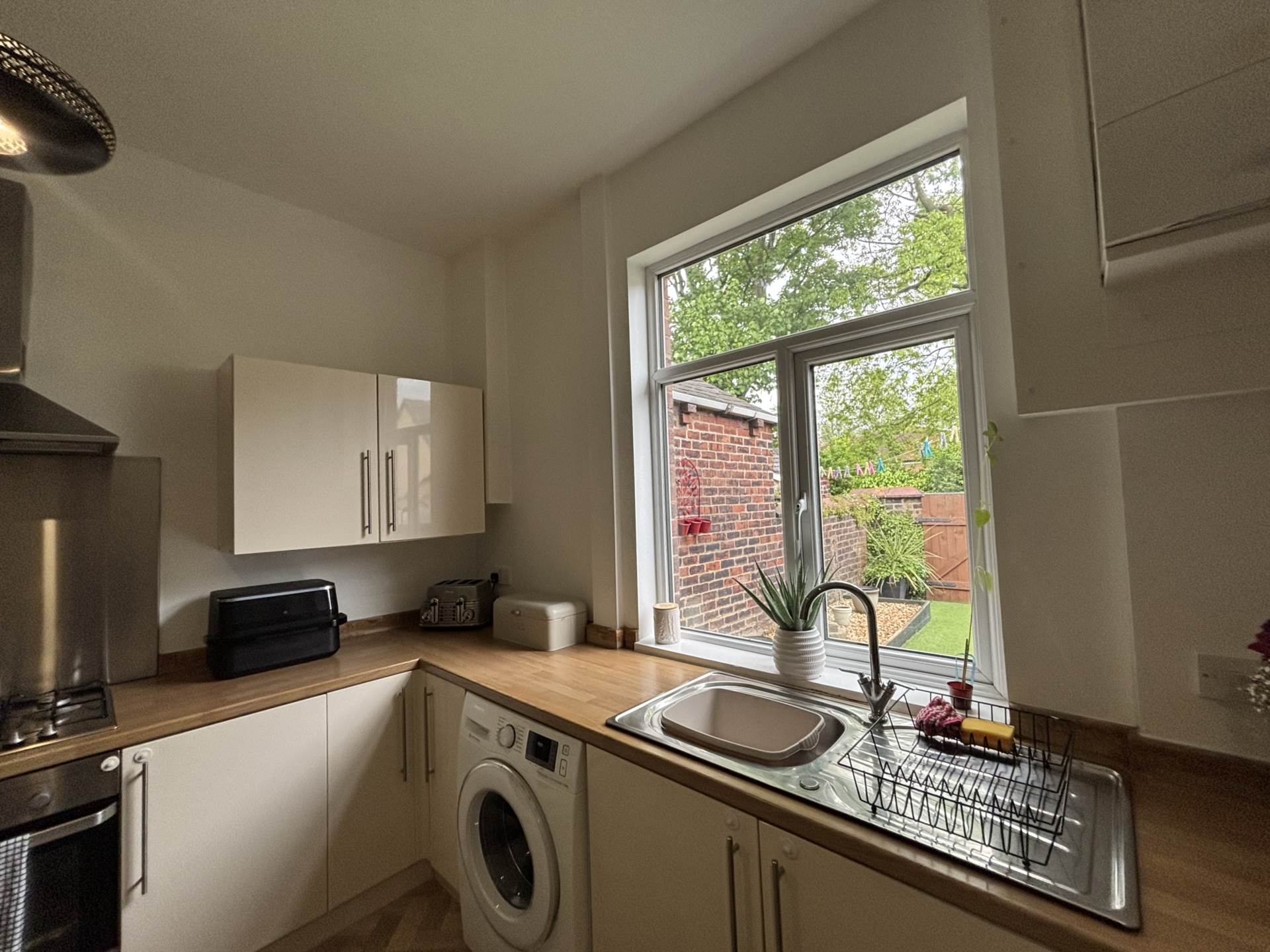 Fern Street, Chadderton, Image 4