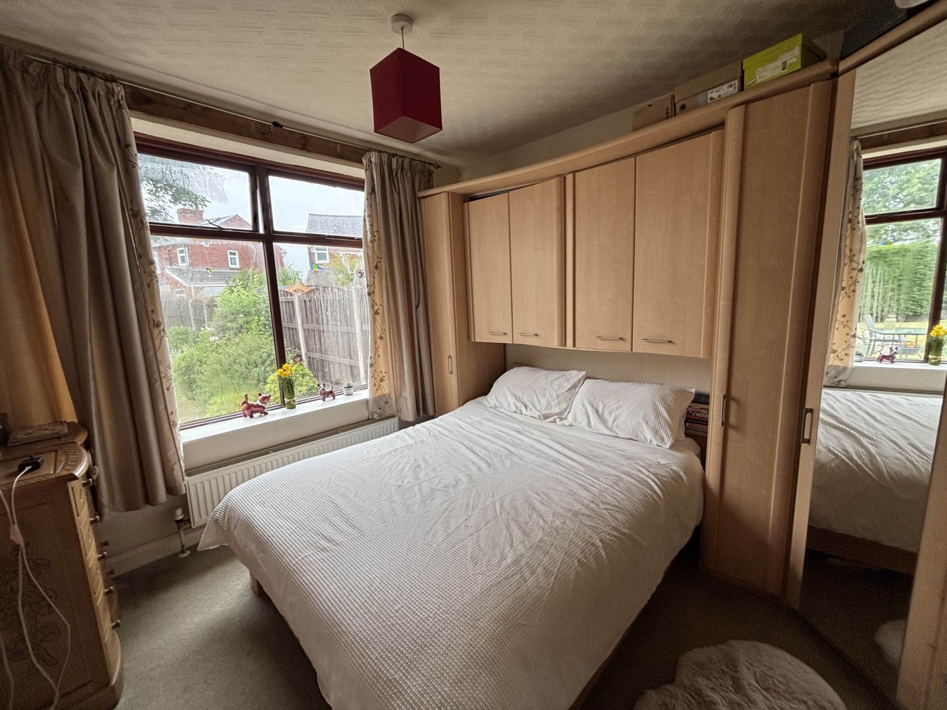 3 Lyndhurst Avenue, Chadderton, Image 3