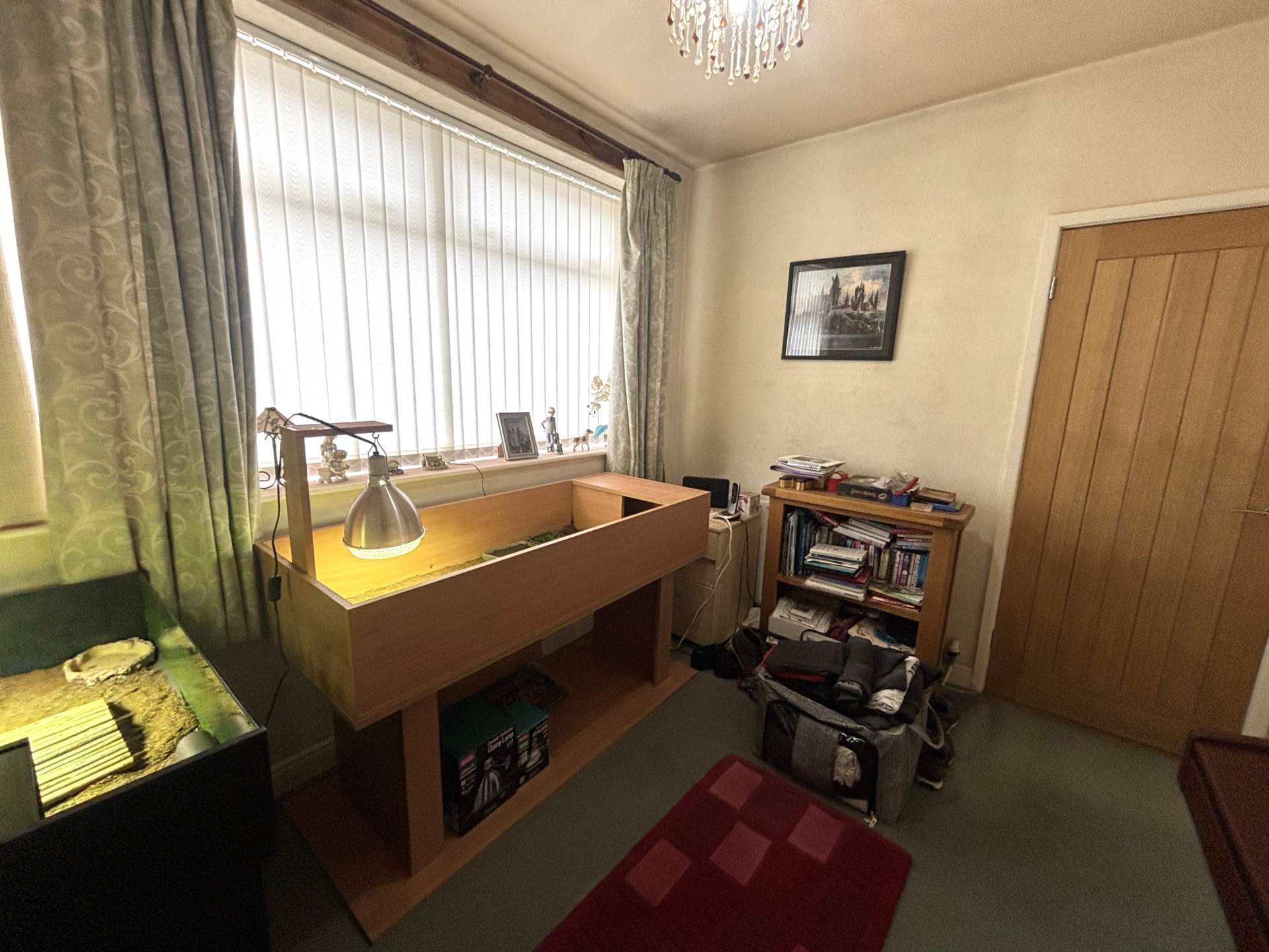 3 Lyndhurst Avenue, Chadderton, Image 8
