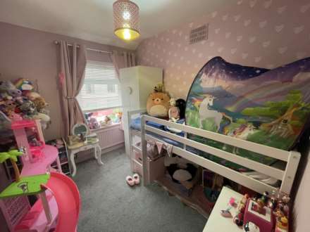 Richmond Avenue, Oldham, Image 11