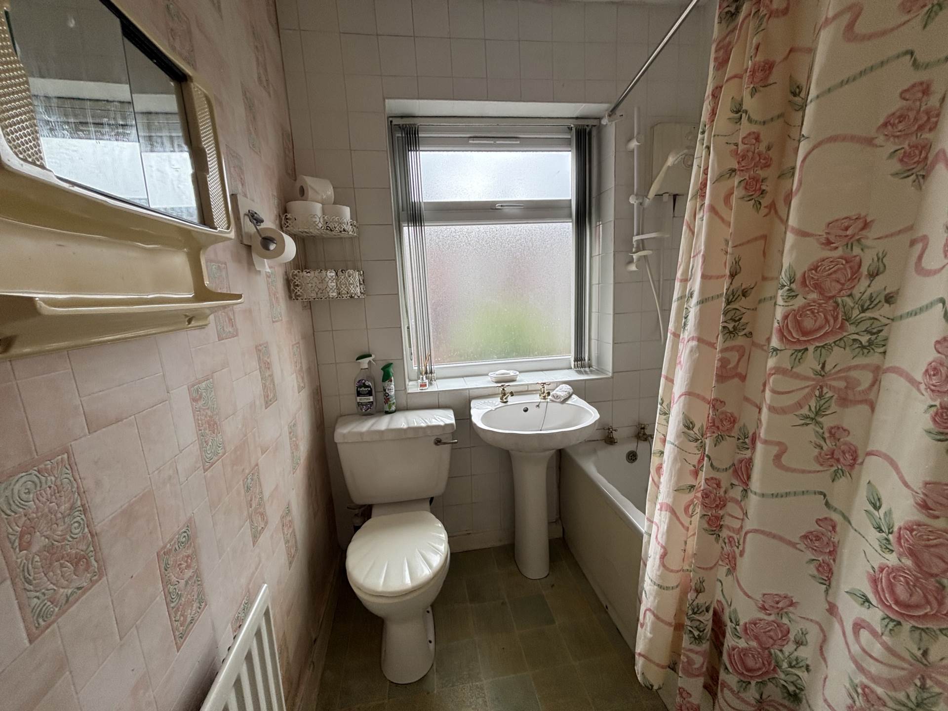 Whittingham Grove, Oldham, Image 13