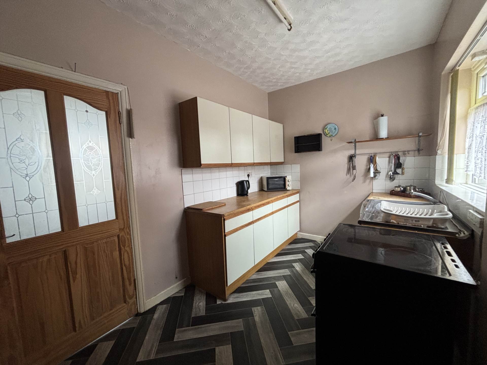 Whittingham Grove, Oldham, Image 8