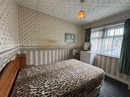 Whittingham Grove, Oldham, Image 11