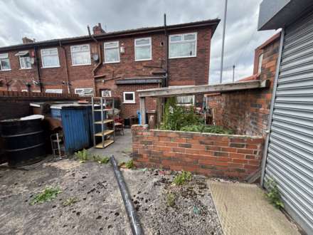Whittingham Grove, Oldham, Image 16