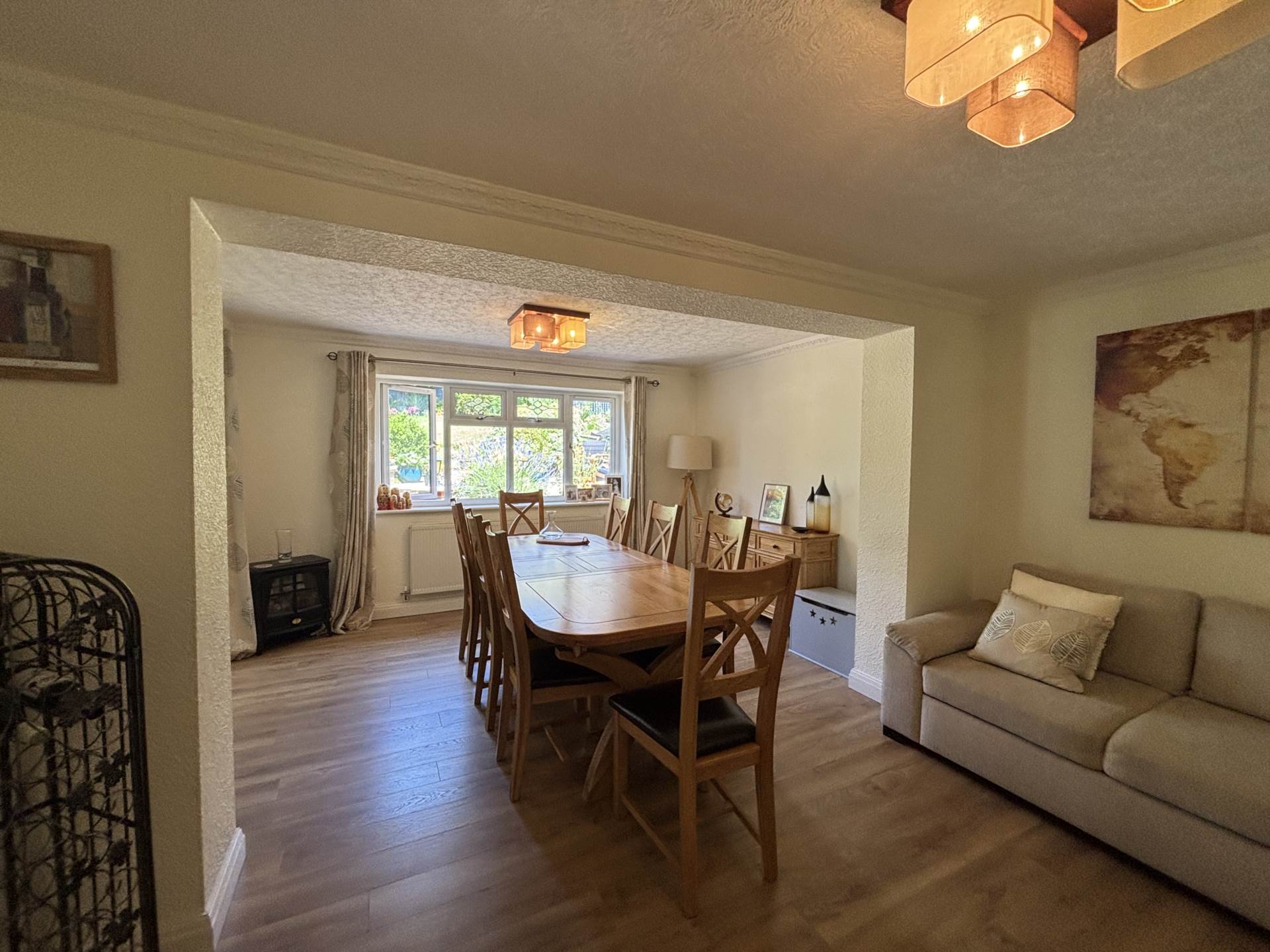 35 Ridgewood Avenue, Oldham, Image 11