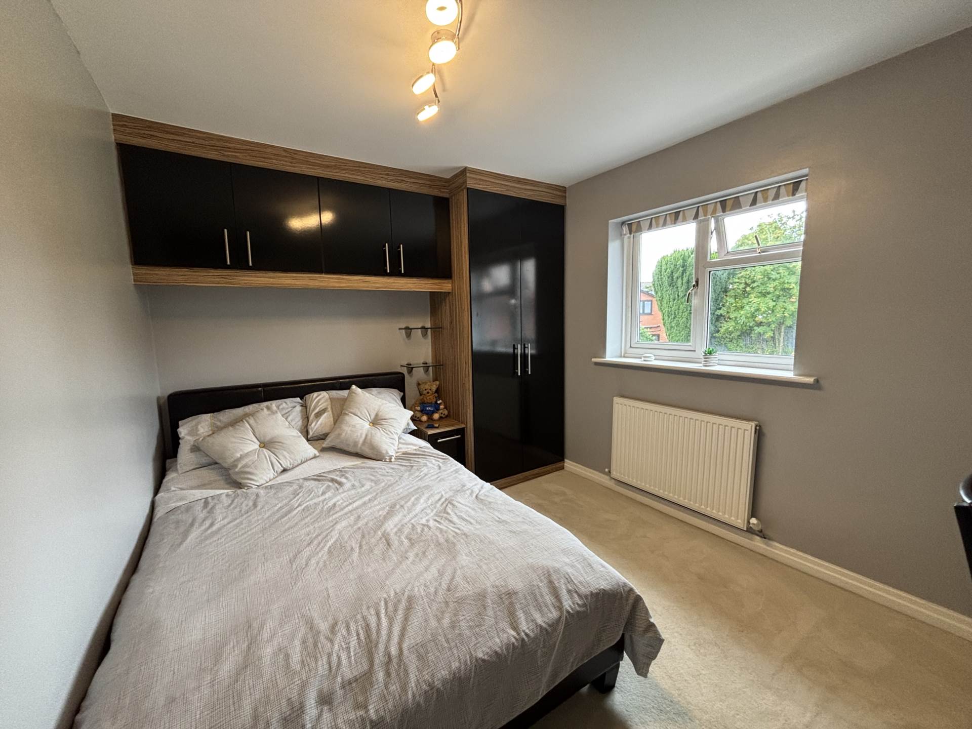 35 Ridgewood Avenue, Oldham, Image 21