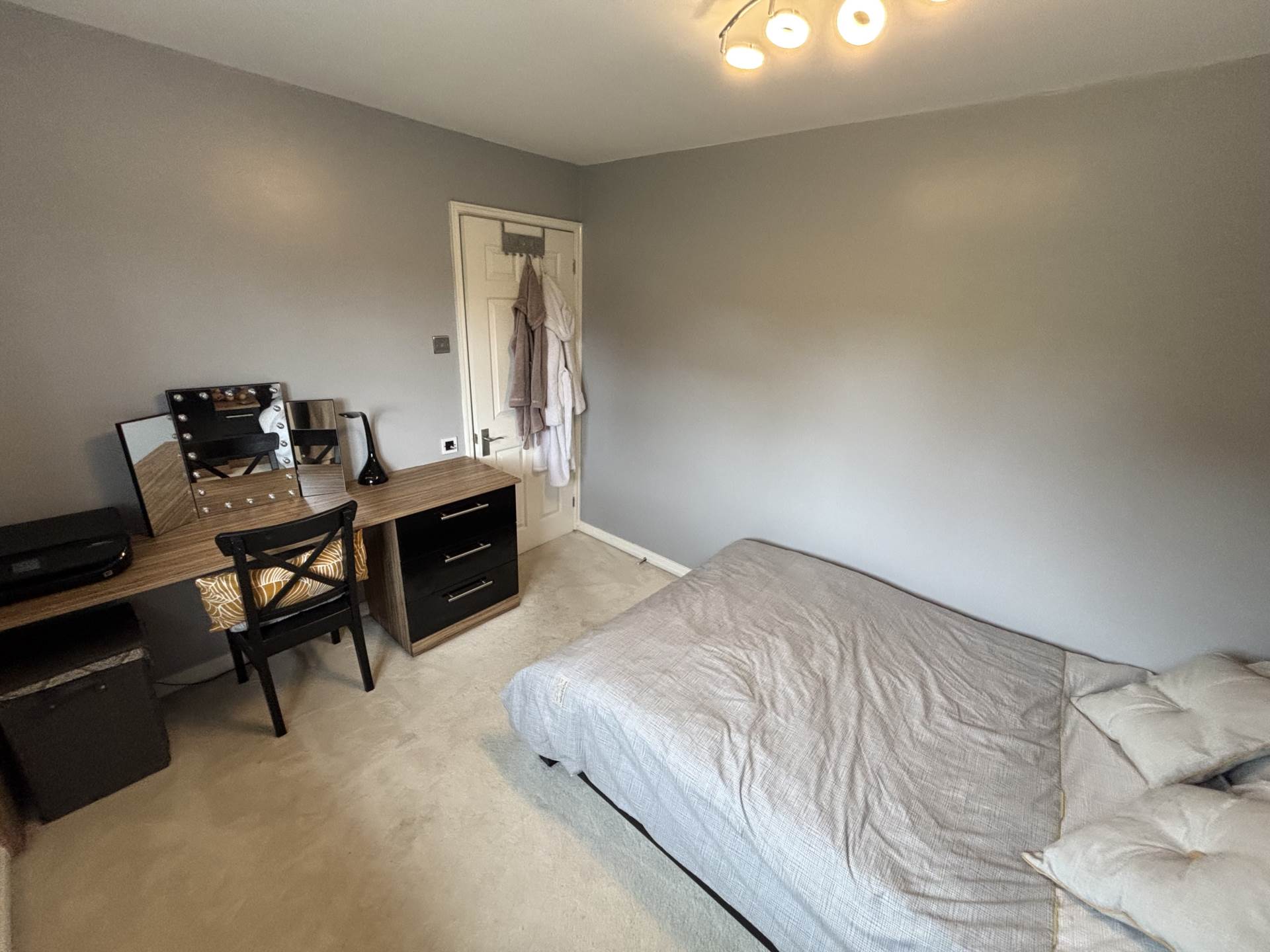 35 Ridgewood Avenue, Oldham, Image 22