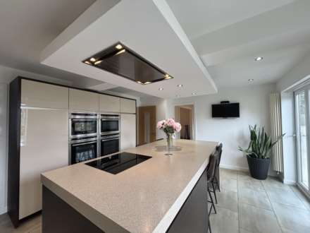 38 Birchwood, Chadderton, OL9 9UH, Image 3