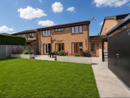 38 Birchwood, Chadderton, OL9 9UH, Image 32