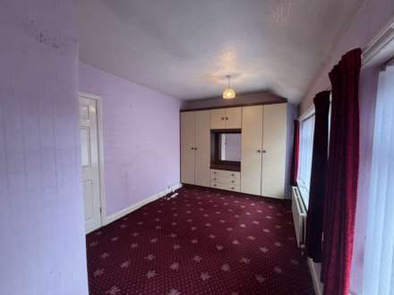 Ross Avenue, Oldham, Image 10