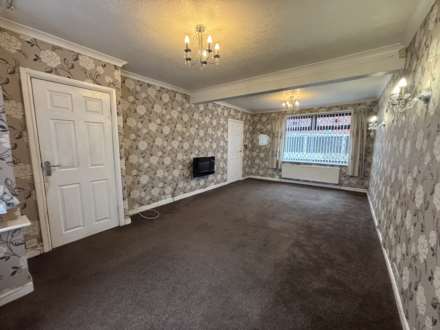 Ross Avenue, Oldham, Image 2