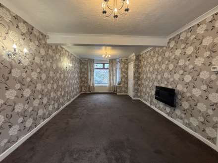 Ross Avenue, Oldham, Image 5