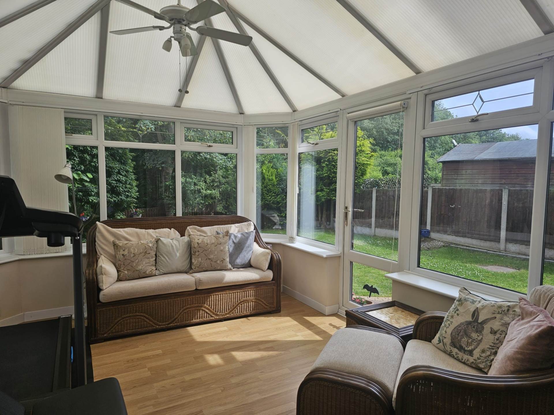 18 Rowanwood, Oldham, Image 17