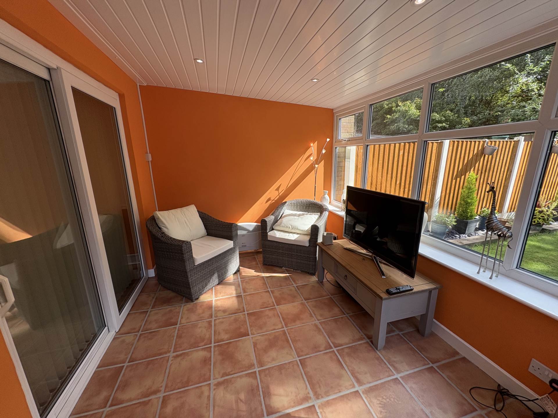 34 Hereford Way, Manchester, M24 2WN, Image 12