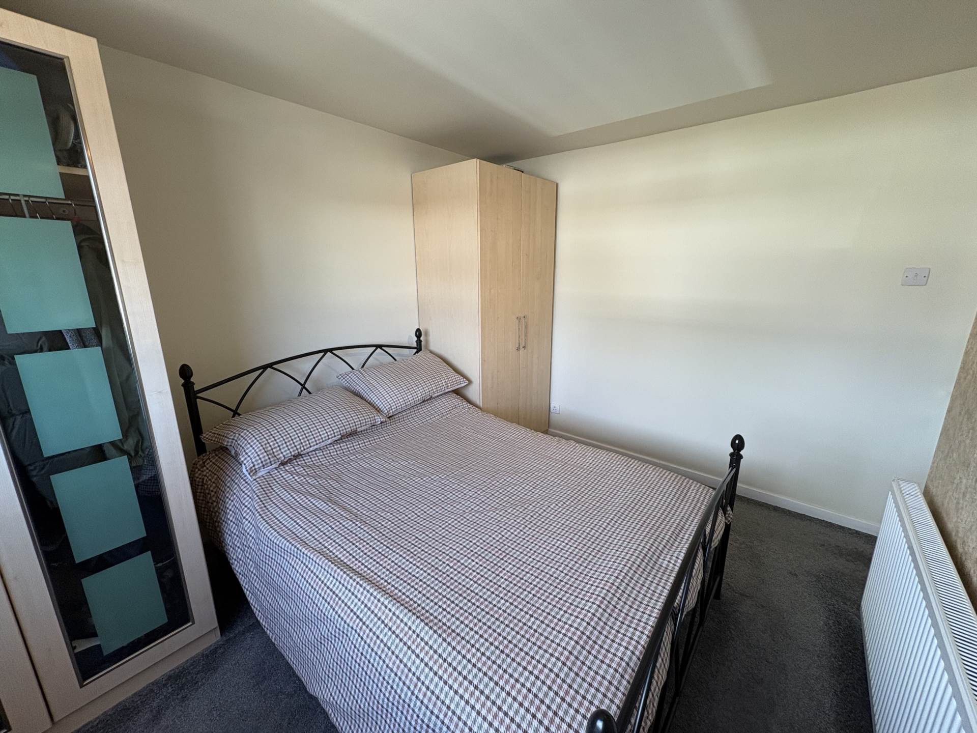 34 Hereford Way, Manchester, M24 2WN, Image 16