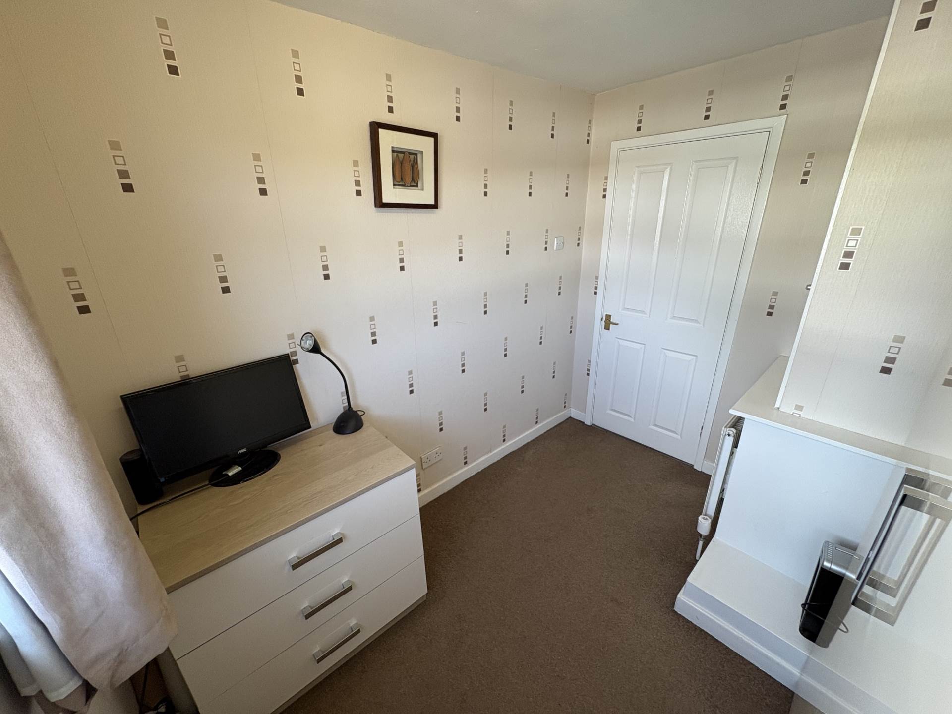 34 Hereford Way, Manchester, M24 2WN, Image 19
