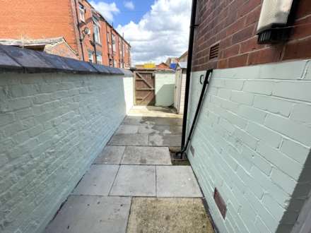 24 Butterworth Street, Chadderton, Oldham, OL9 0JL, Image 19