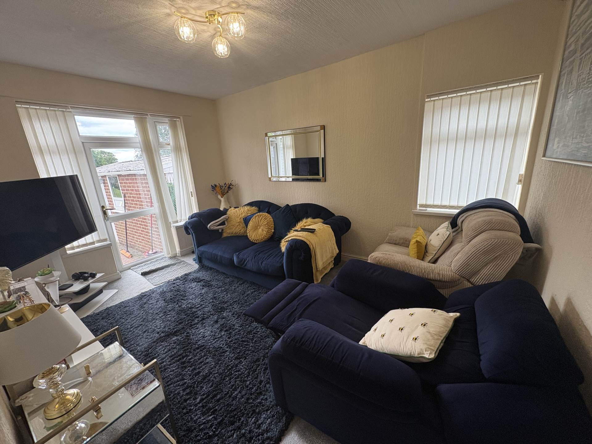 17 Ribble Avenue, Oldham, Image 7
