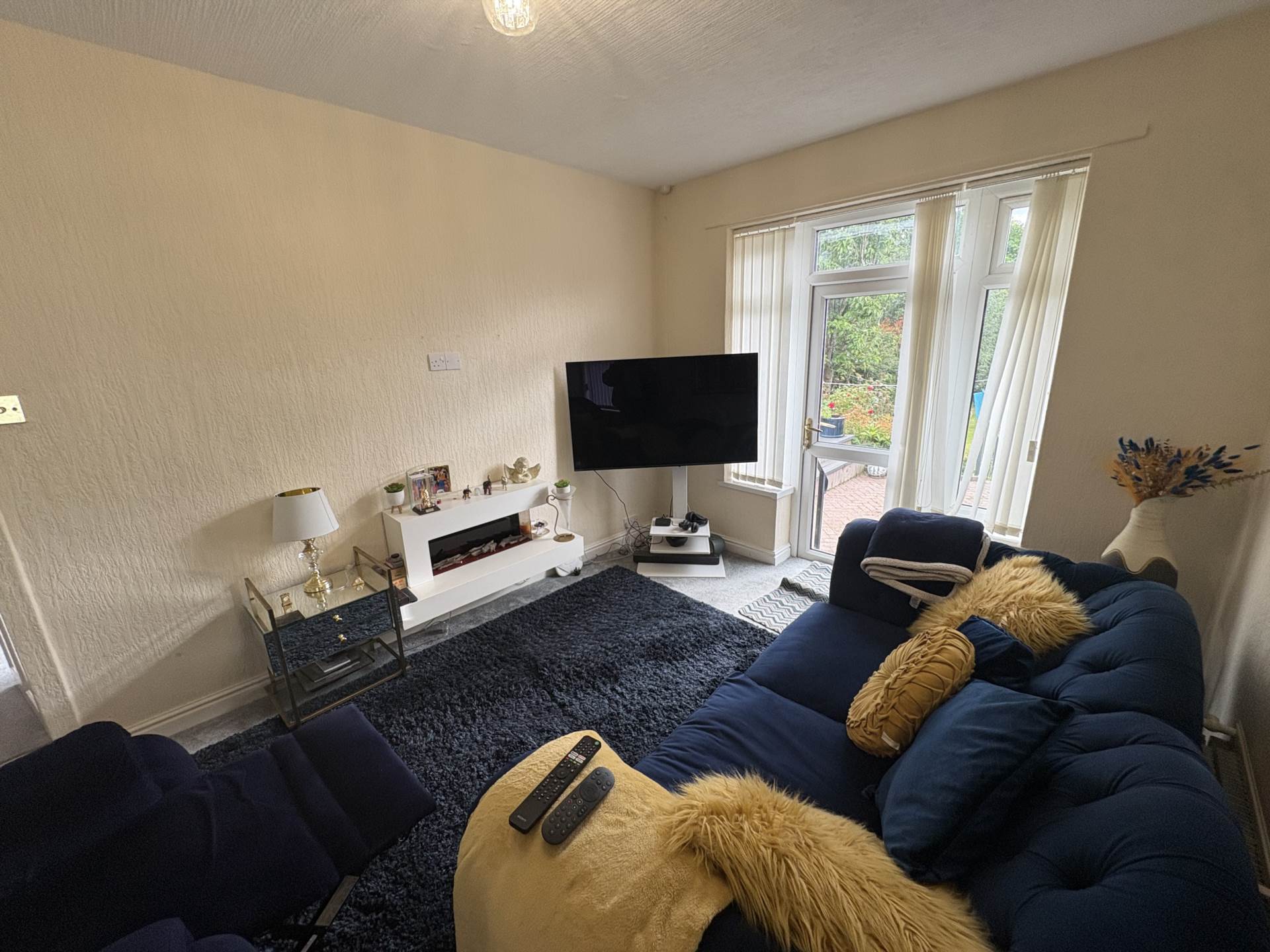 17 Ribble Avenue, Oldham, Image 8
