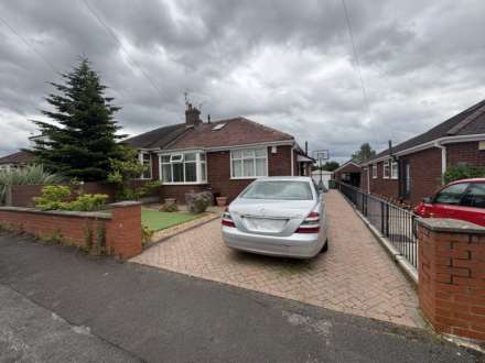 17 Ribble Avenue, Oldham