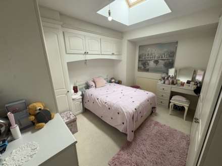 17 Ribble Avenue, Oldham, Image 18