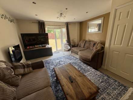 36 North Dene Park, Chadderton, OL9 9JN, Image 2
