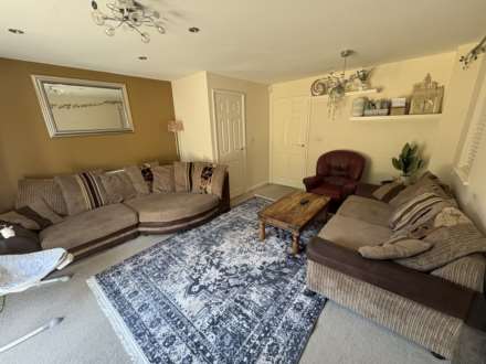 36 North Dene Park, Chadderton, OL9 9JN, Image 7