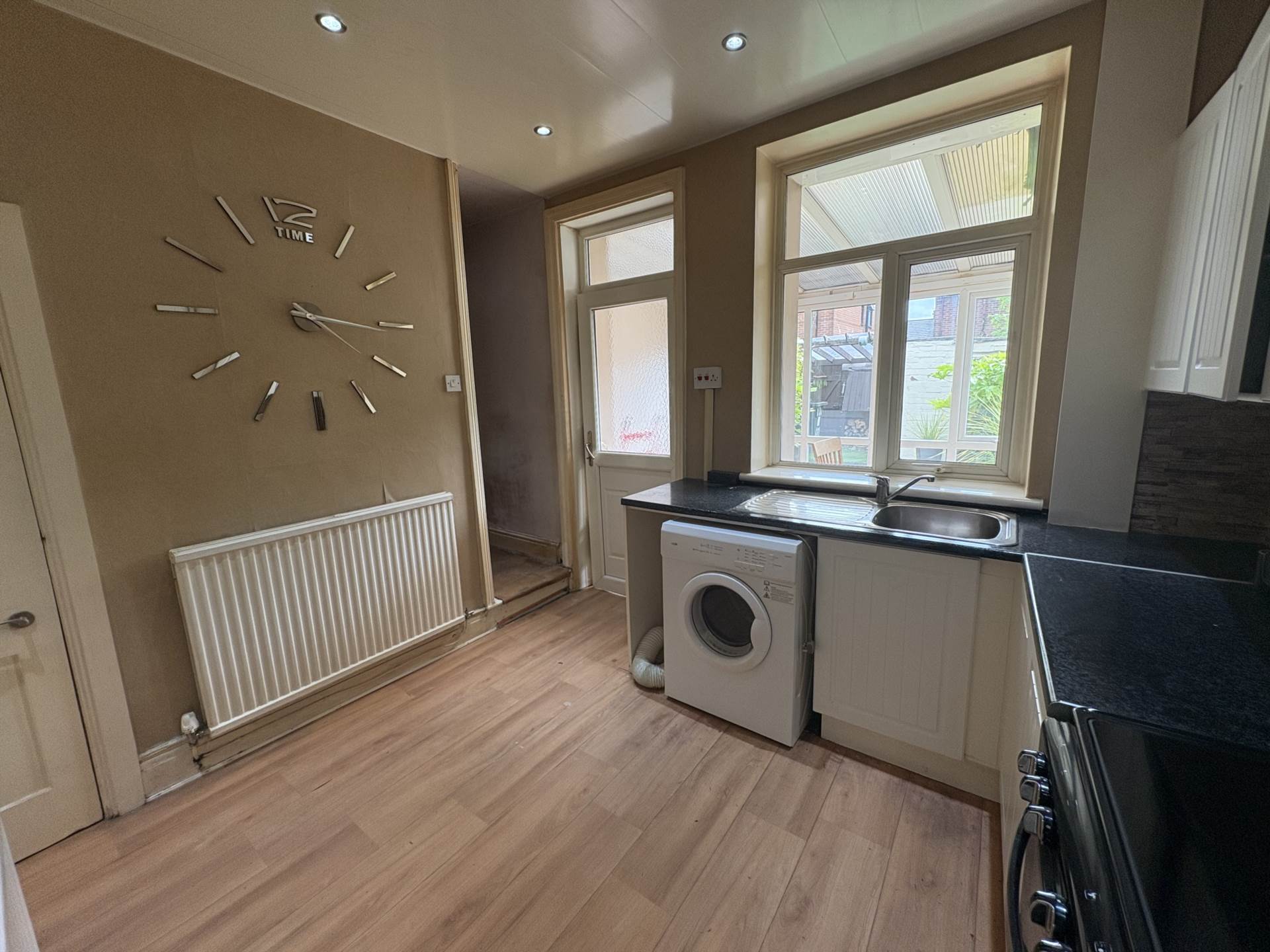 181 Burnley Lane, Oldham, Image 8