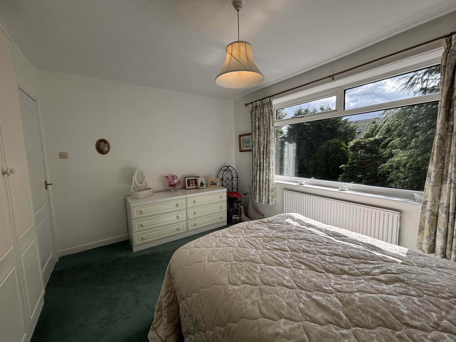 64 Saint Georges Square, Oldham, Image 18