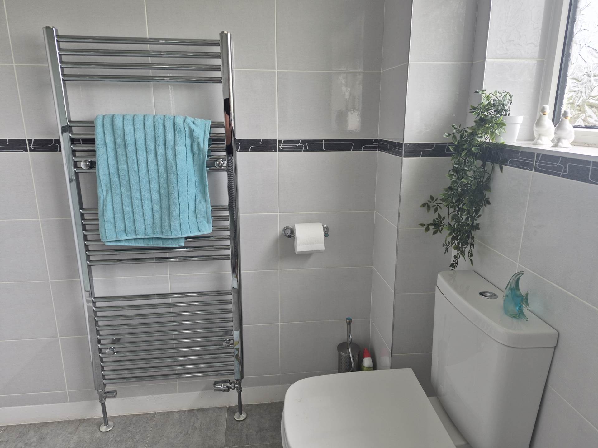 64 Saint Georges Square, Oldham, Image 22