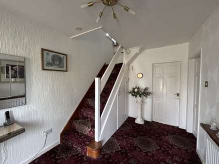 64 Saint Georges Square, Oldham, Image 2