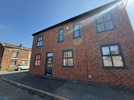 3 Bedroom End Terrace, 2 Wilton Street, Manchester