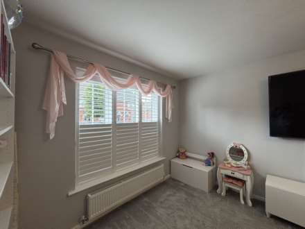 36 Watermill Avenue, Chadderton, Image 8