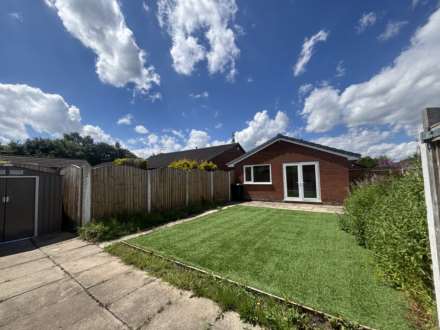 2 Tulip Close, Chadderton, Image 4