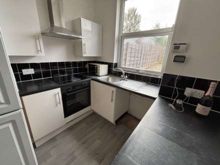 35 Robinson Street, Chadderton, Oldham, OL9 8QS, Image 7