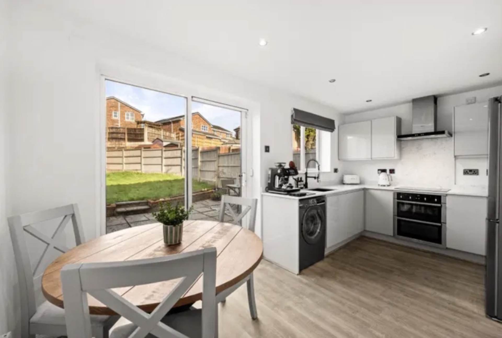15 Alasdair Close, Chadderton, Image 4