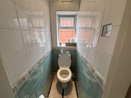 58 Haigh Lane, Oldham, Image 24