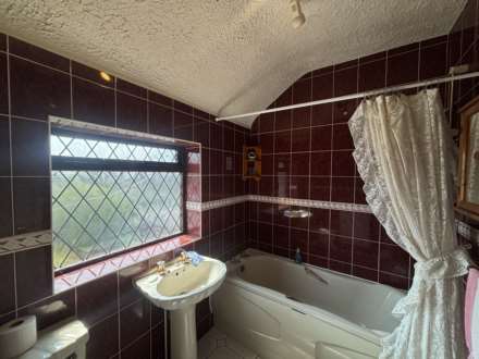 Perth Avenue, Oldham, Image 11