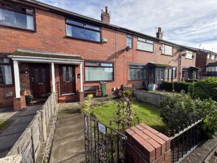 529 Foxdenton Lane, Oldham, OL9 9QS