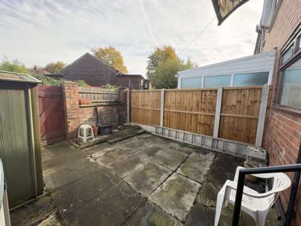 529 Foxdenton Lane, Oldham, OL9 9QS, Image 17